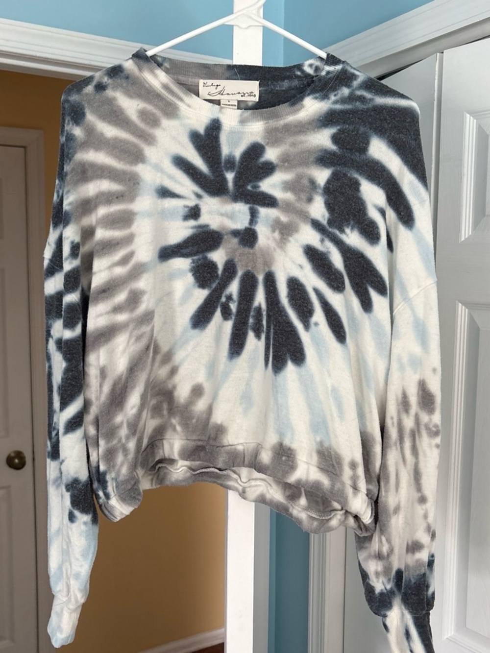 Tie Dye Cropped Sweatshirt